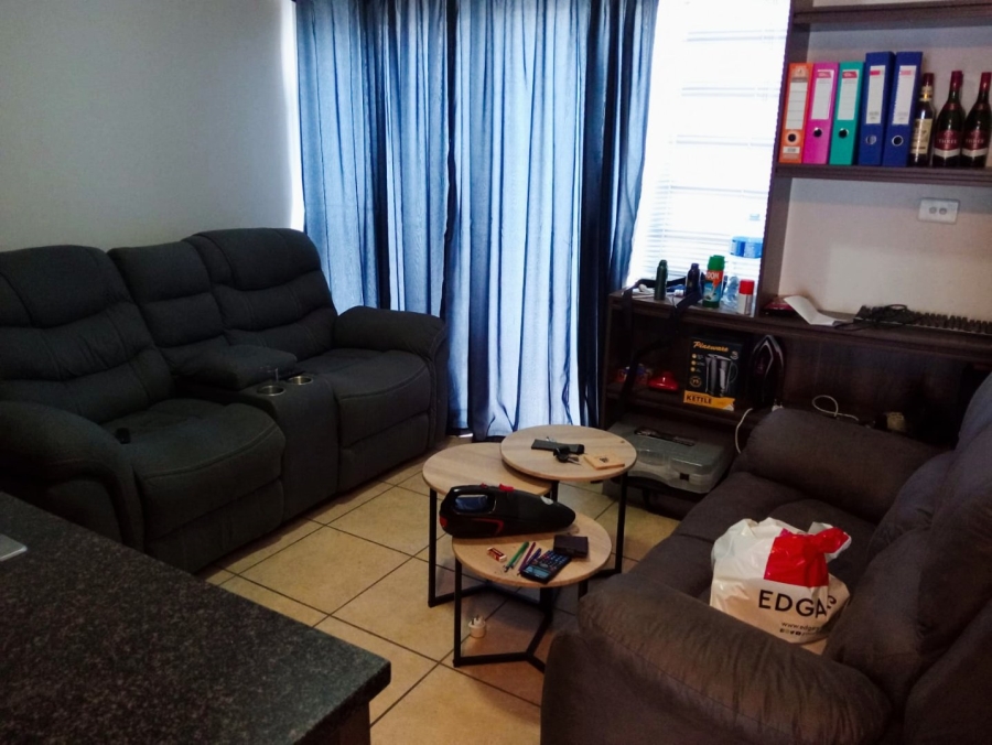 1 Bedroom Property for Sale in Bult South North West